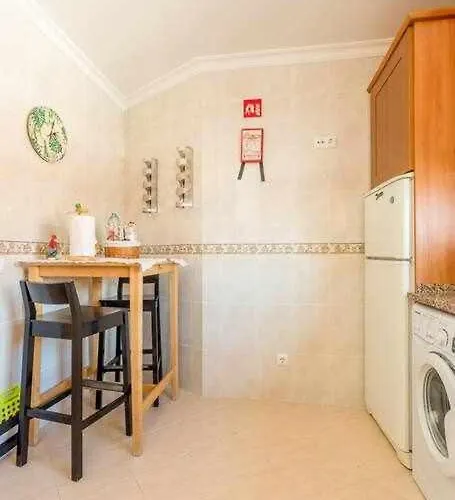 Albufeira Old Town Two Bedroom Apartment Center *