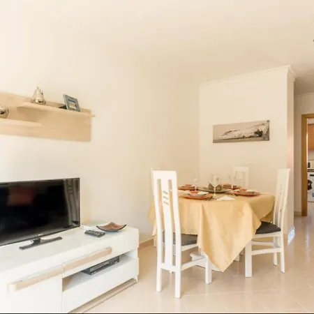 Albufeira Old Town Two Bedroom Apartment Center